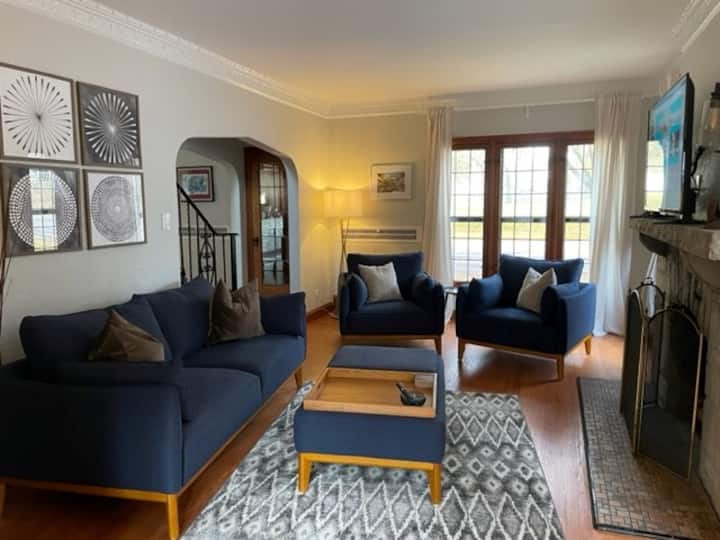 2bdrm Home Next To Humboldt Park - Milwaukee, WI