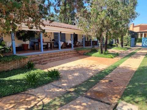 House in the Vila Pinhal Condominium in the Broa dam.