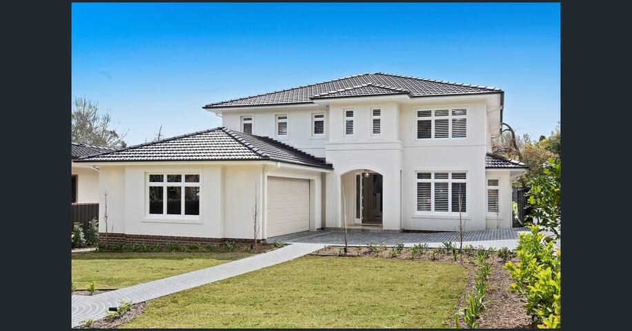 Home in Wahroonga gallery image 4