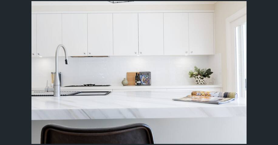 Home in Wahroonga gallery image 3