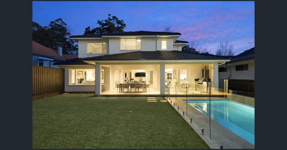 Home in Wahroonga gallery image 2