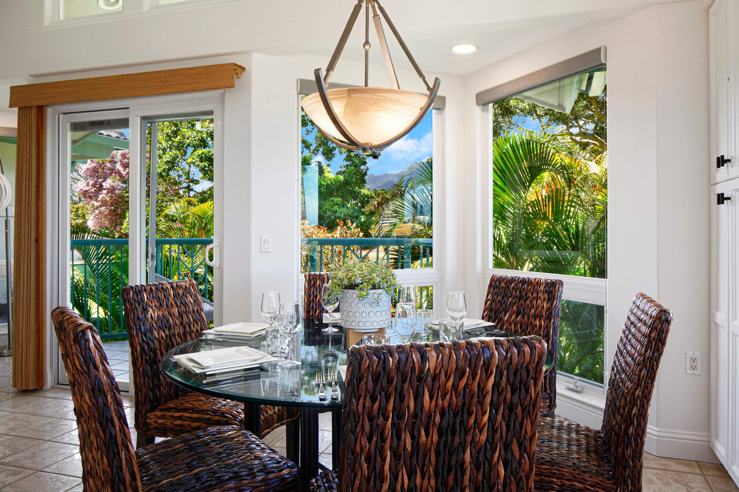 Home in Princeville · ★5.0 · 3 bedrooms · 4 beds · 3 baths - Image 5