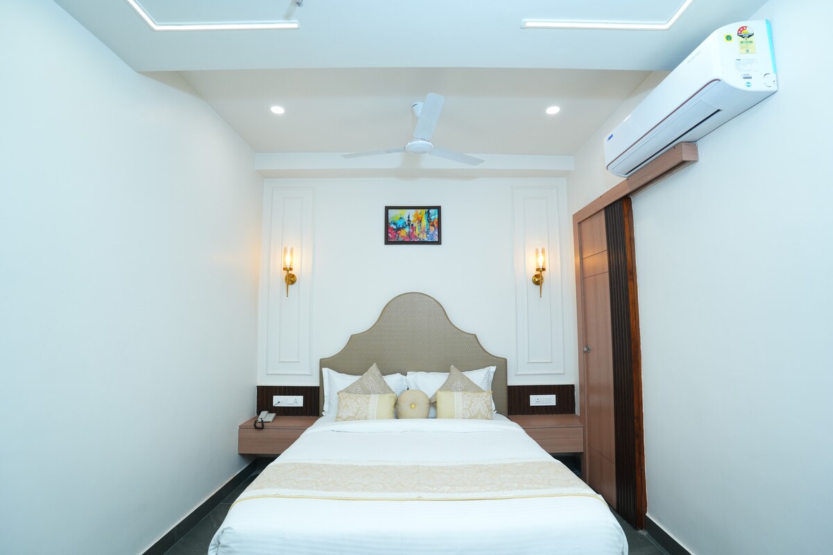 سرير وغرفة نوم