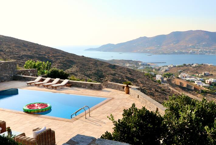 Syros villa “Villa Selma” with view and pool gallery image 4