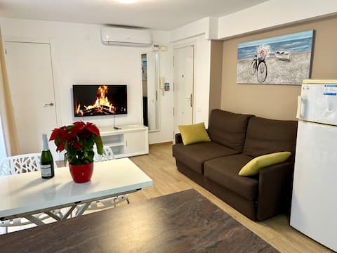 Anuncio de Airbnb popular: Cozy Apartment in the center of Benidorm Old To... en Benidorm