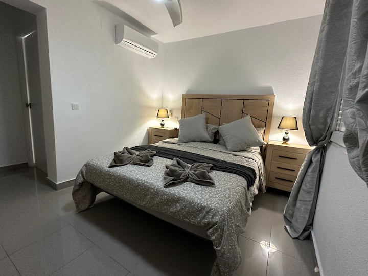 Საძინებელი # 1
კონდიციონერით გათბობისა და გაგრილებისთვის 