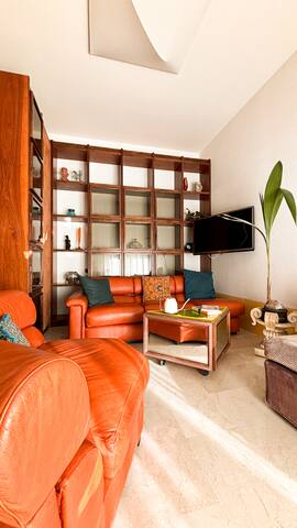 Giallo Lame casa d’artista gallery image 2