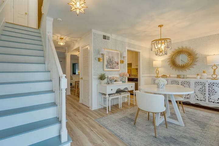 Stylish Charleston Stay| Near Beaches & Downtown - 마운트 플레즌트