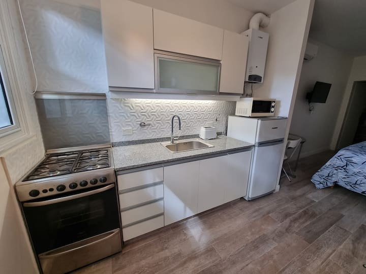 Kitnet com entrada independente em Palermo Soho