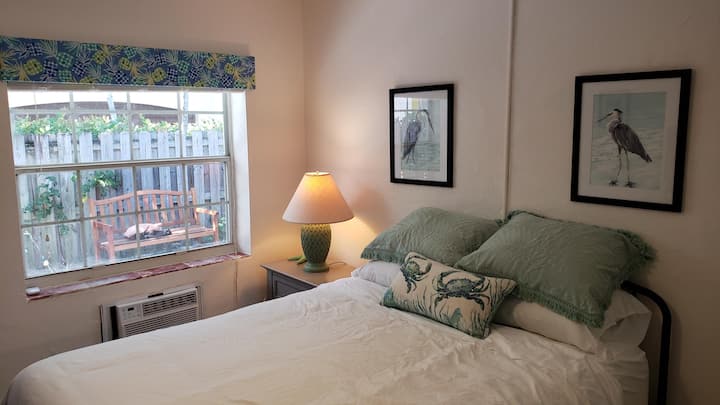 Seagull Studio- Queen/full Bath- Walk To Trails. - Fort Lauderdale