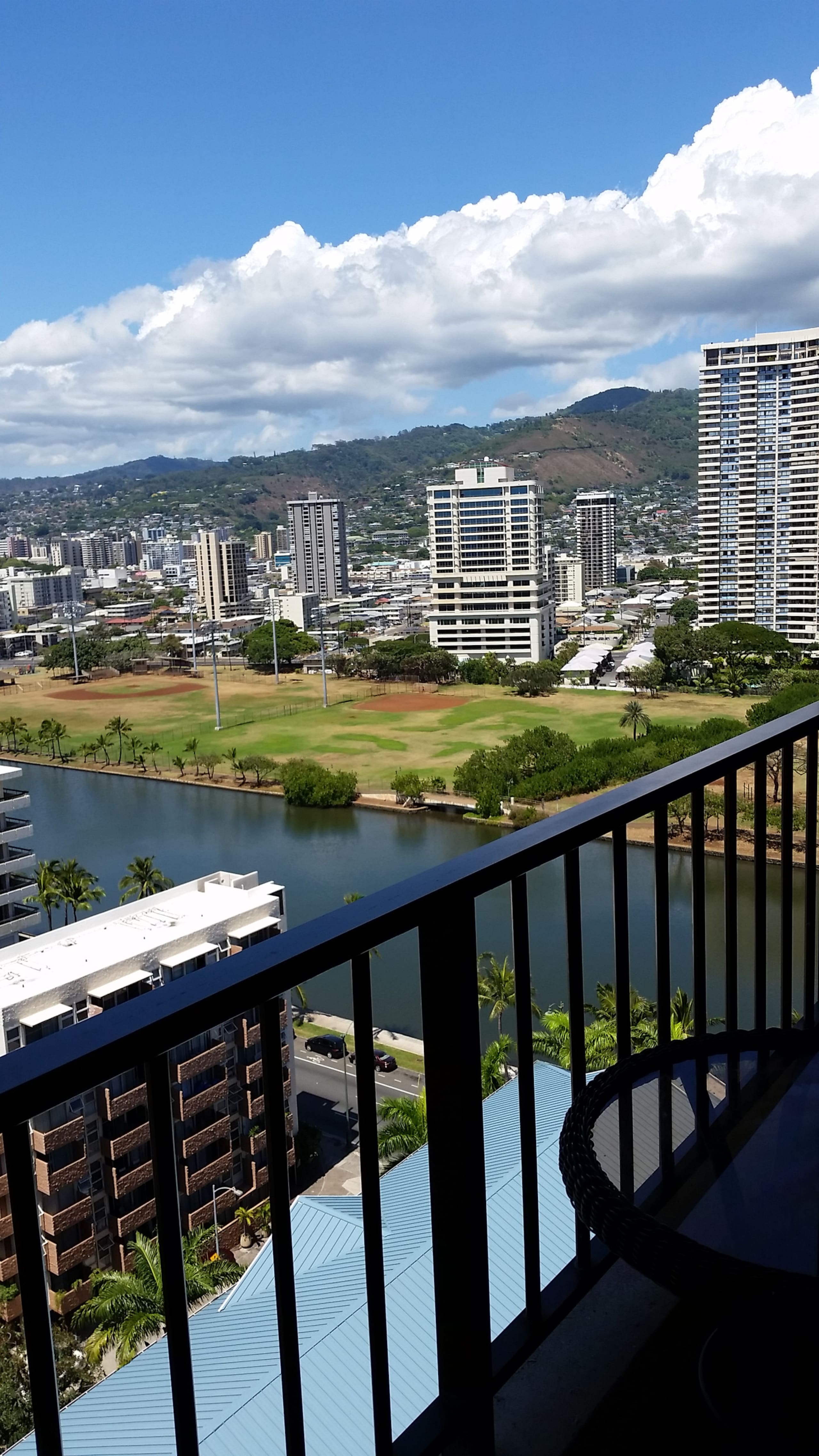 June ONLY $135/night -Premium Waikiki Studio Condo - Image 9
