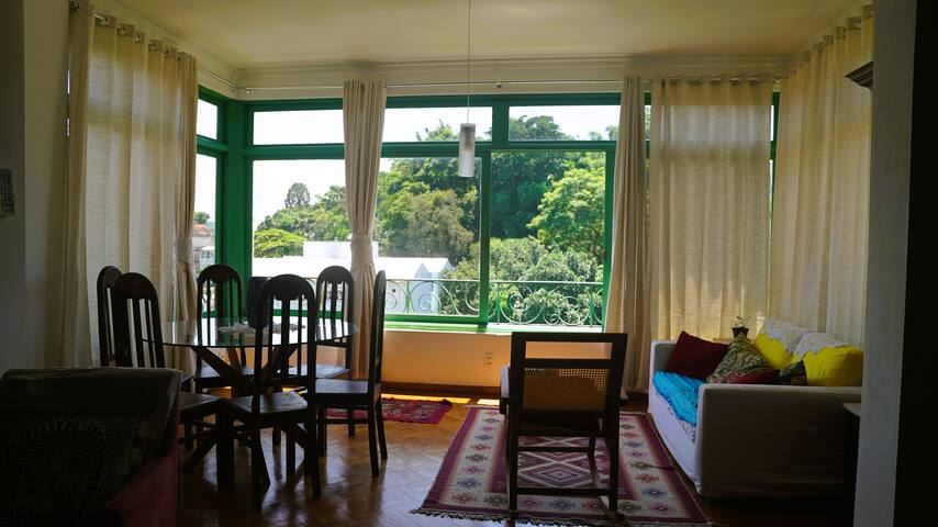 Casa da Árvore de Santa Teresa. O charme do Rio gallery image 5