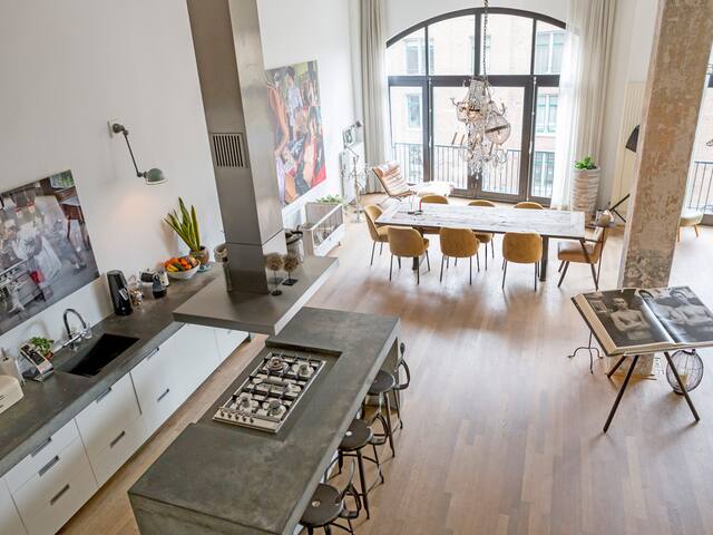 Big trendy family loft in city center Amsterdam gallery image 5