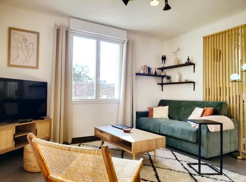 Hosted by Mamie Aline By Madame Conciergerie