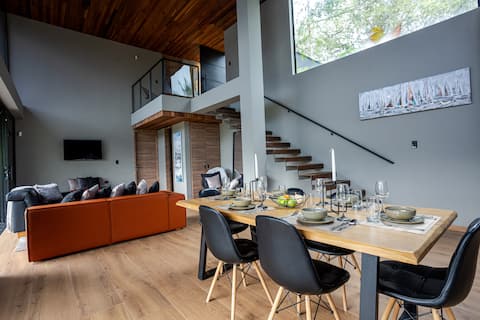 Calm Life Guatape Luxury house