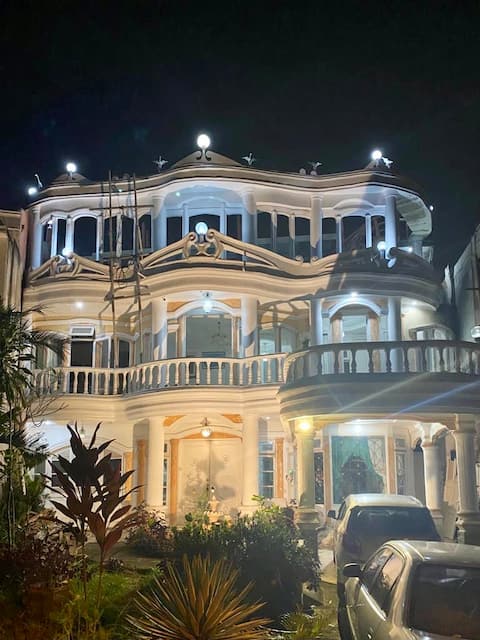 Unique Mansion Villa