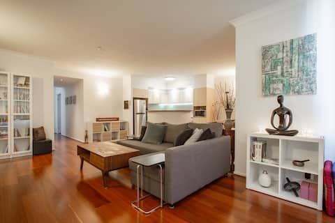 Top performing Airbnb: Entire two bedroom apartment at Spring Hill in Spring Hill