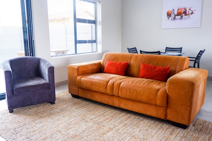 2bed, 2bath | Near Golf, Hospital & Bowling Club - George