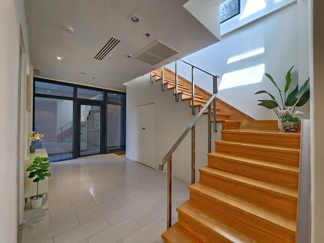 Private Residence in Sukhumvit | near airport link gallery image 5
