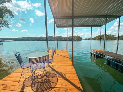 Norris Lakefront: Spectacular Views / Private Dock