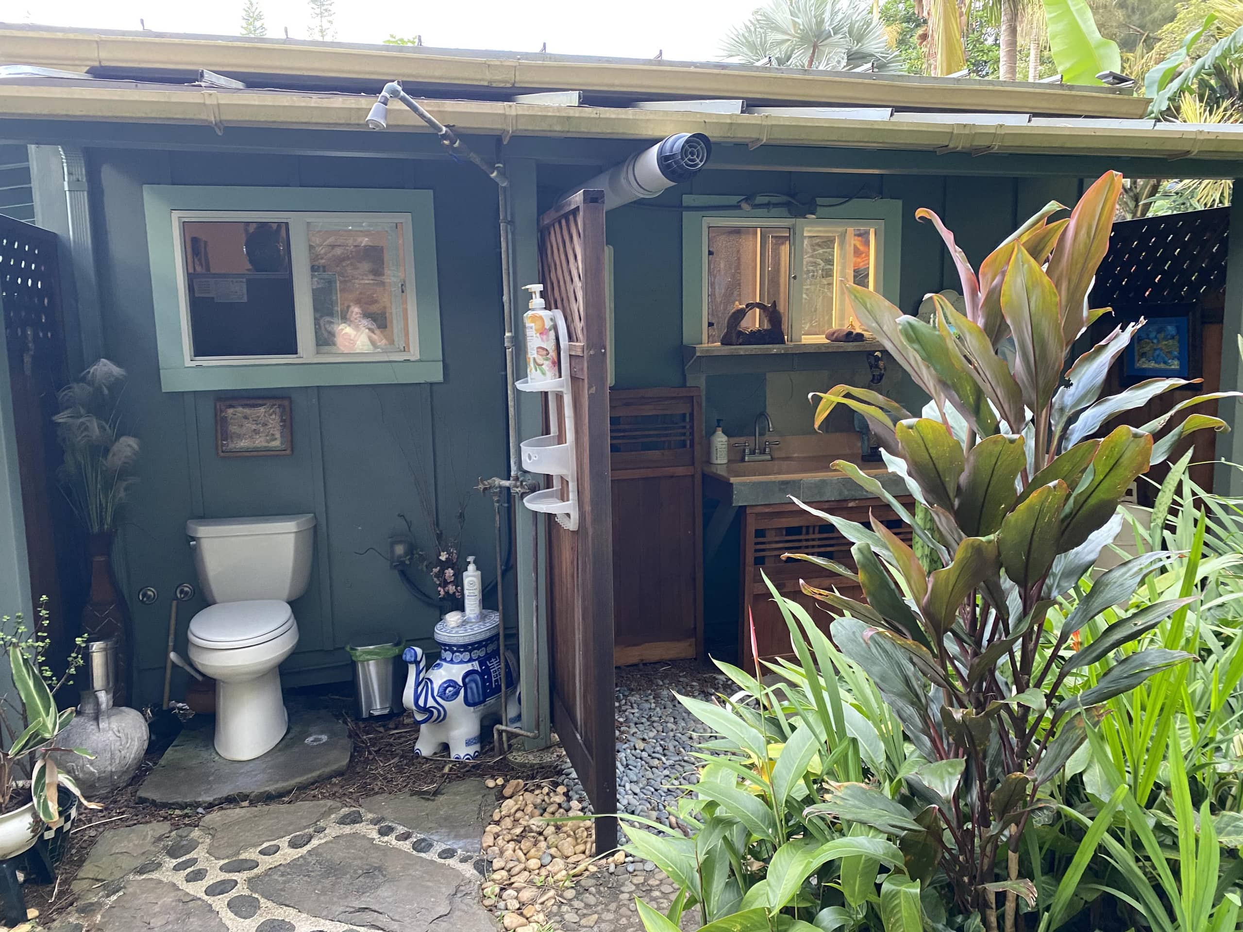 Aloha Cottage Upcountry Epic Views in Kohala - Photo 14