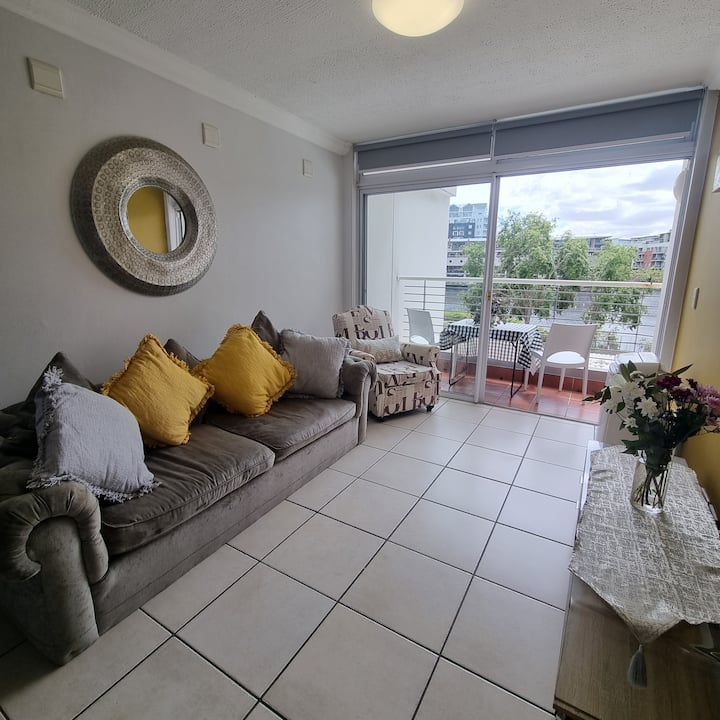 2 Bedroom Apt Tygerwaterfront - Western Cape