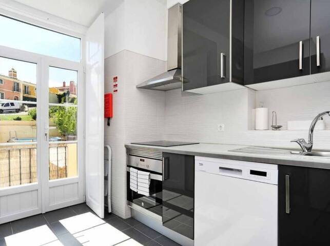 Oeiras 1l gallery image 3