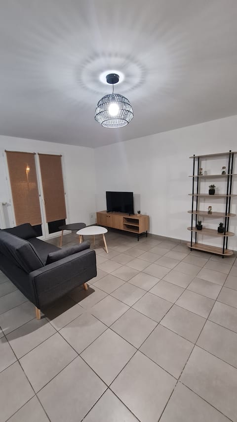 House 3