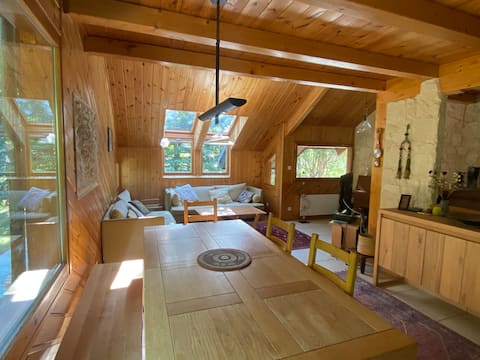 Spacious and bright chalet 7 - 11 people.