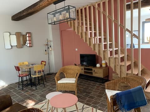 Successful Airbnb property: Country cottage in Aube