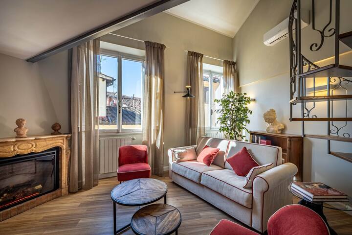 YID penthouse in Santa Croce