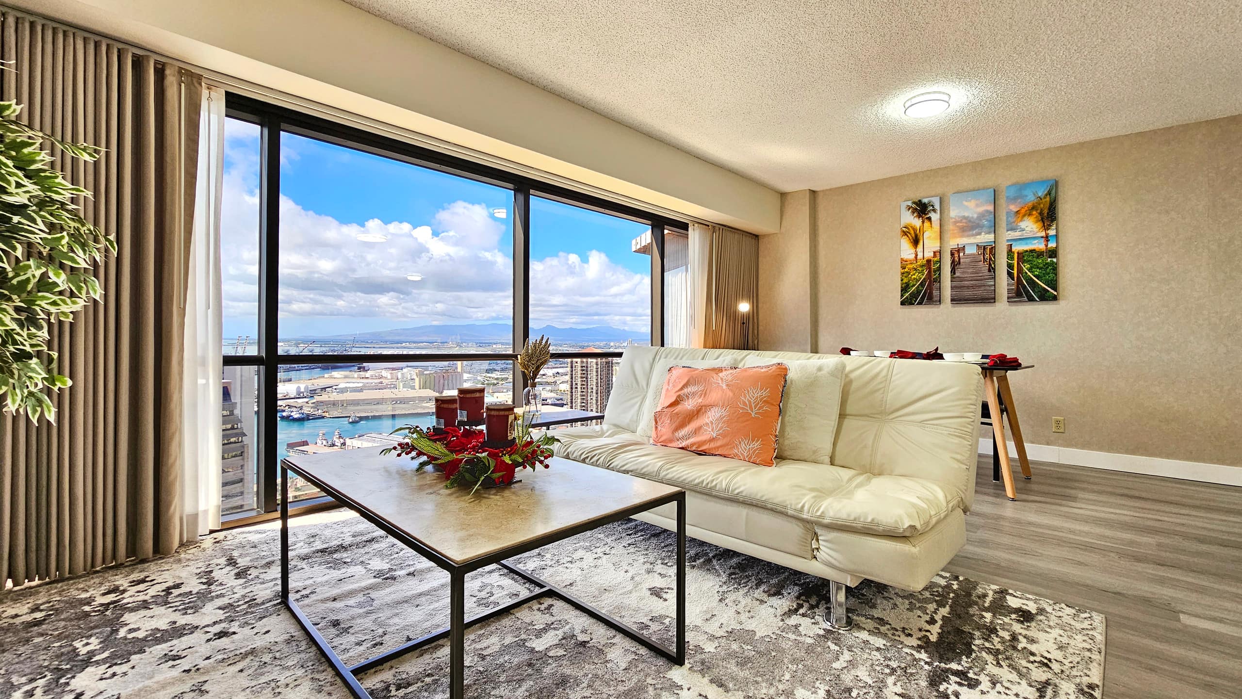Ocean Views in Down Town - Image 2