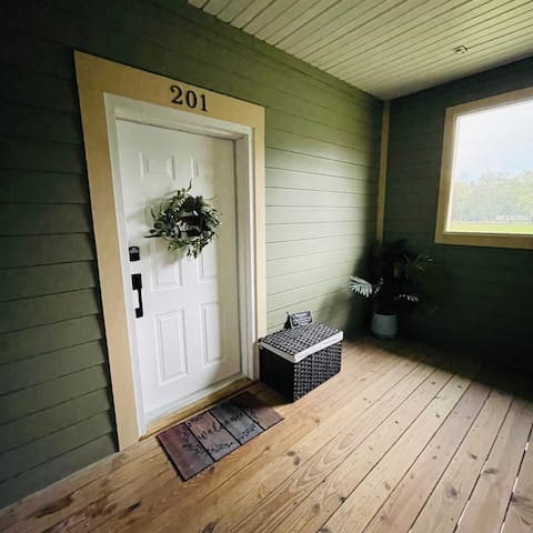Cozy 2/2 Apartment - Zephyrhills