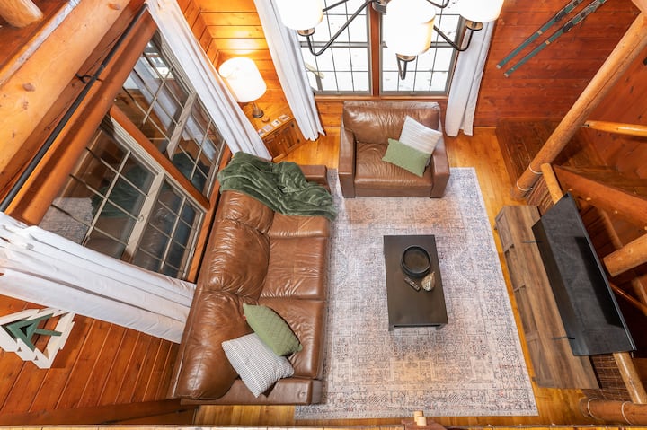 Cozy Cabin Couture, Hottub, Dogs - Conway, NH