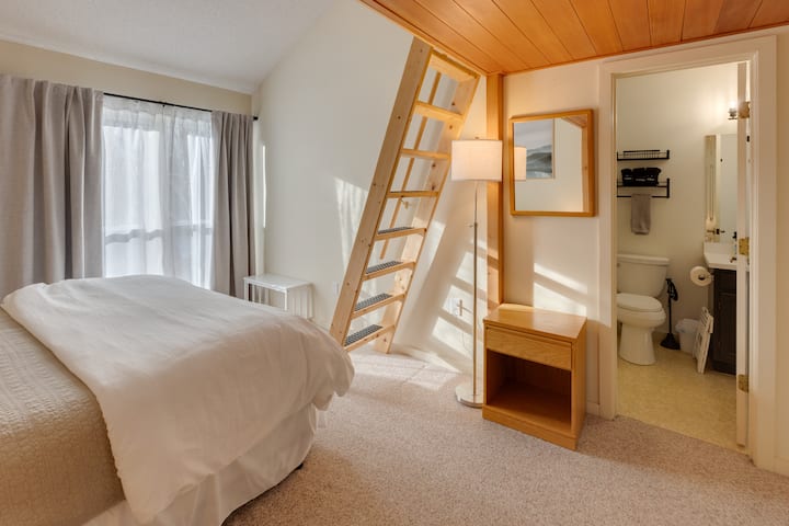 vlastná kúpeľňa s podkrovím