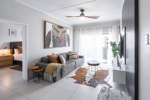 Modern Afrocentric at 93 On New