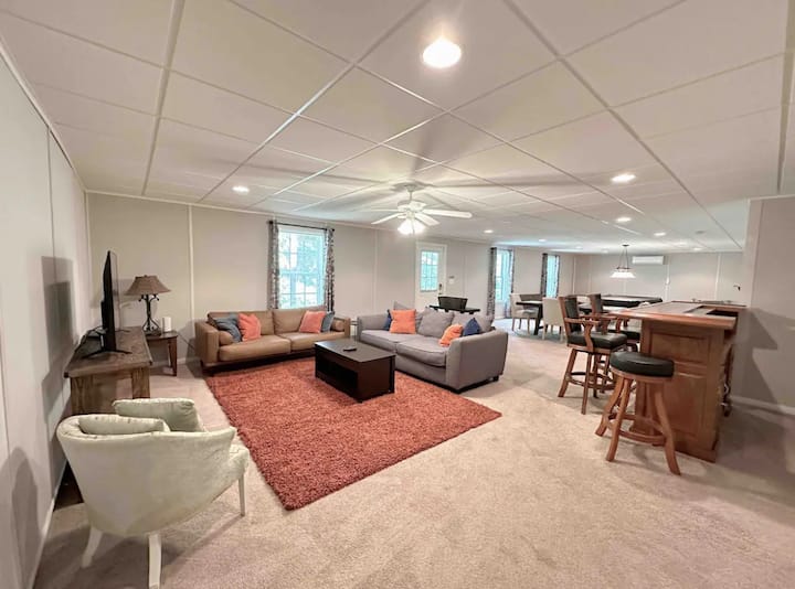 Ranch Home With Basement Entertainment - Buford, GA
