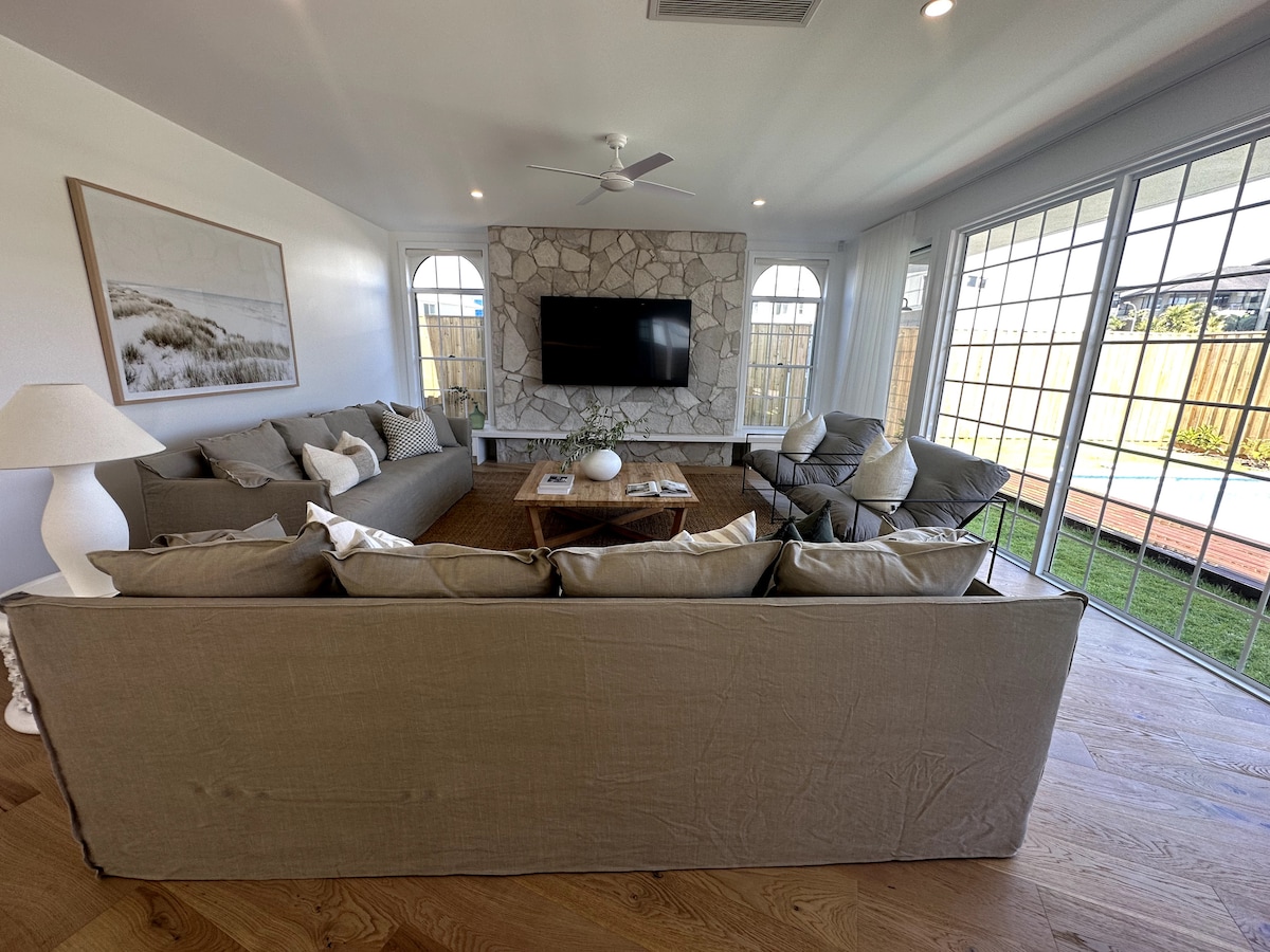 Popular Airbnb listing: Maison de Plage - Stunning Casuarina Beach House in Casuarina