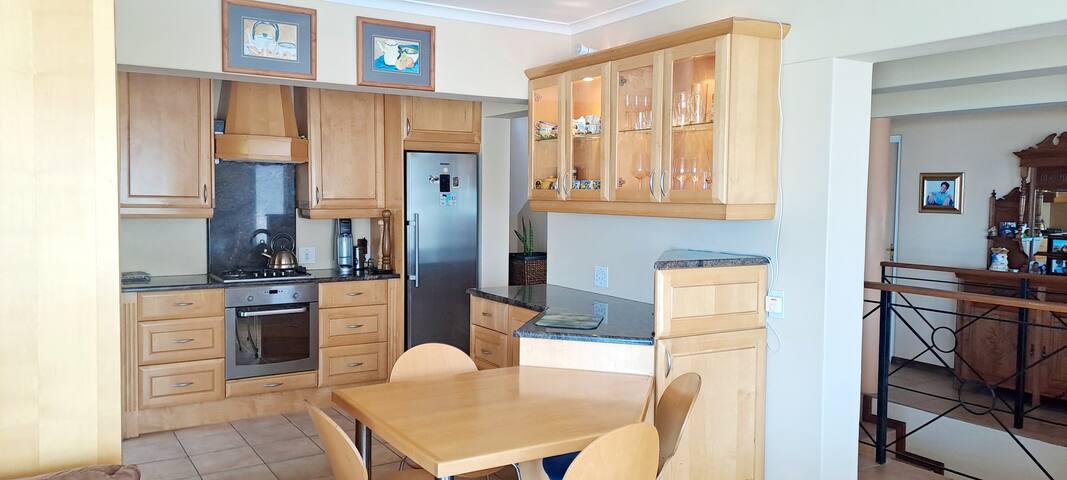 Relax & Enjoy gallery image 5