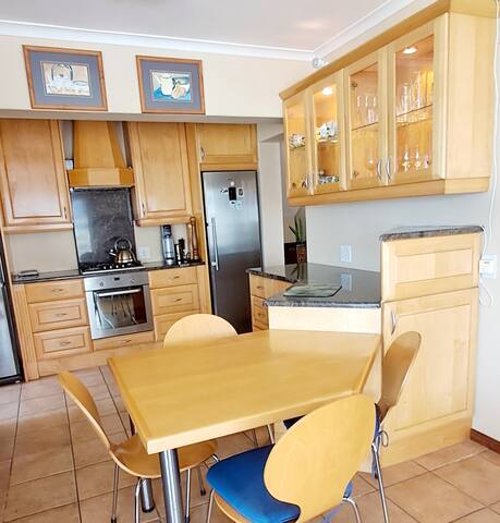 Relax & Enjoy gallery image 3