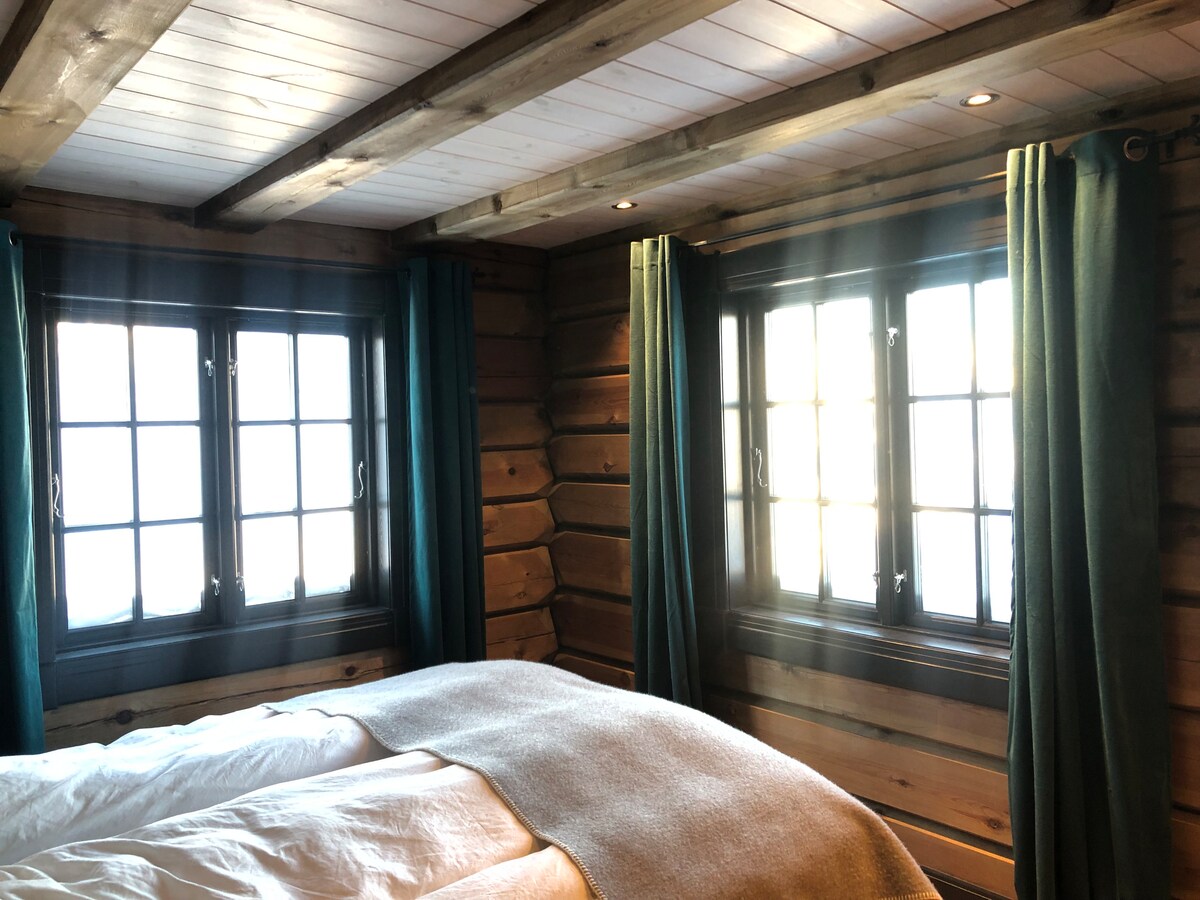 غرفة النوم 1