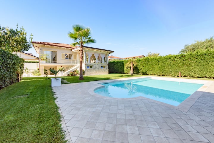 Villa Fiumetto By Mmega - Forte dei Marmi