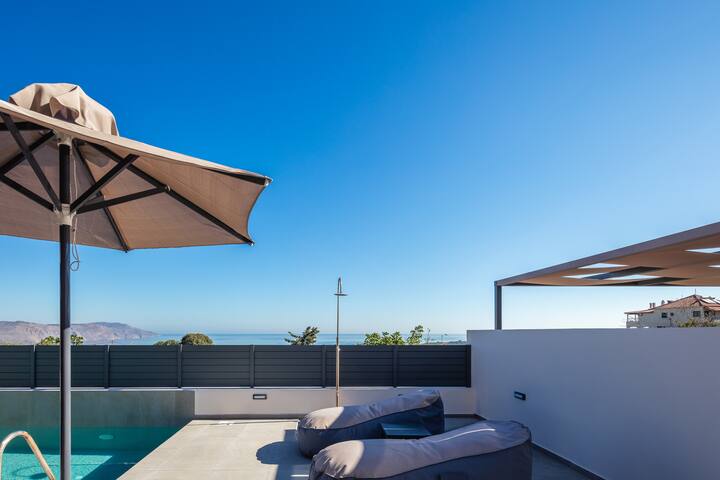 3Br Luxury Villa w/Majestic Seaview in Kournas gallery image 3