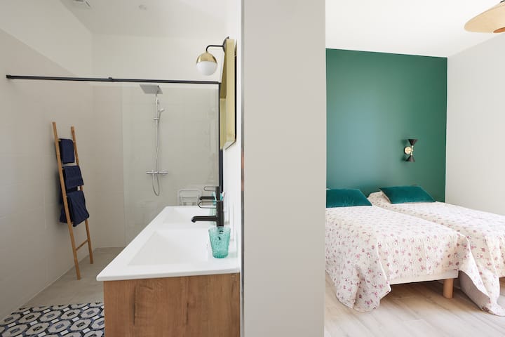 Საძინებელი 1, PMR. სააბაზანოთი