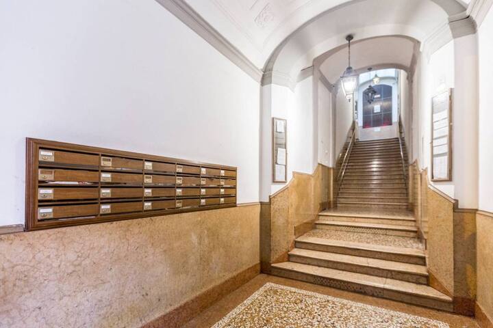 appartamento esclusivo whouse large indipendenza gallery image 2