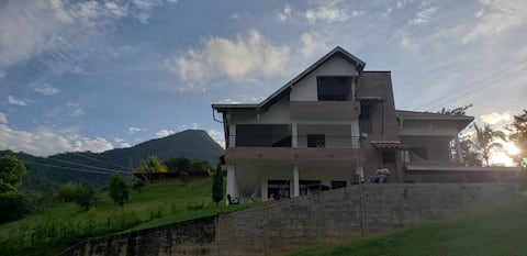 “Farm near the river with Starlink in San Rafael”