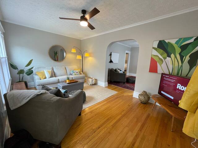 Stylish and modern 1st Flr Unit near downtown ROC