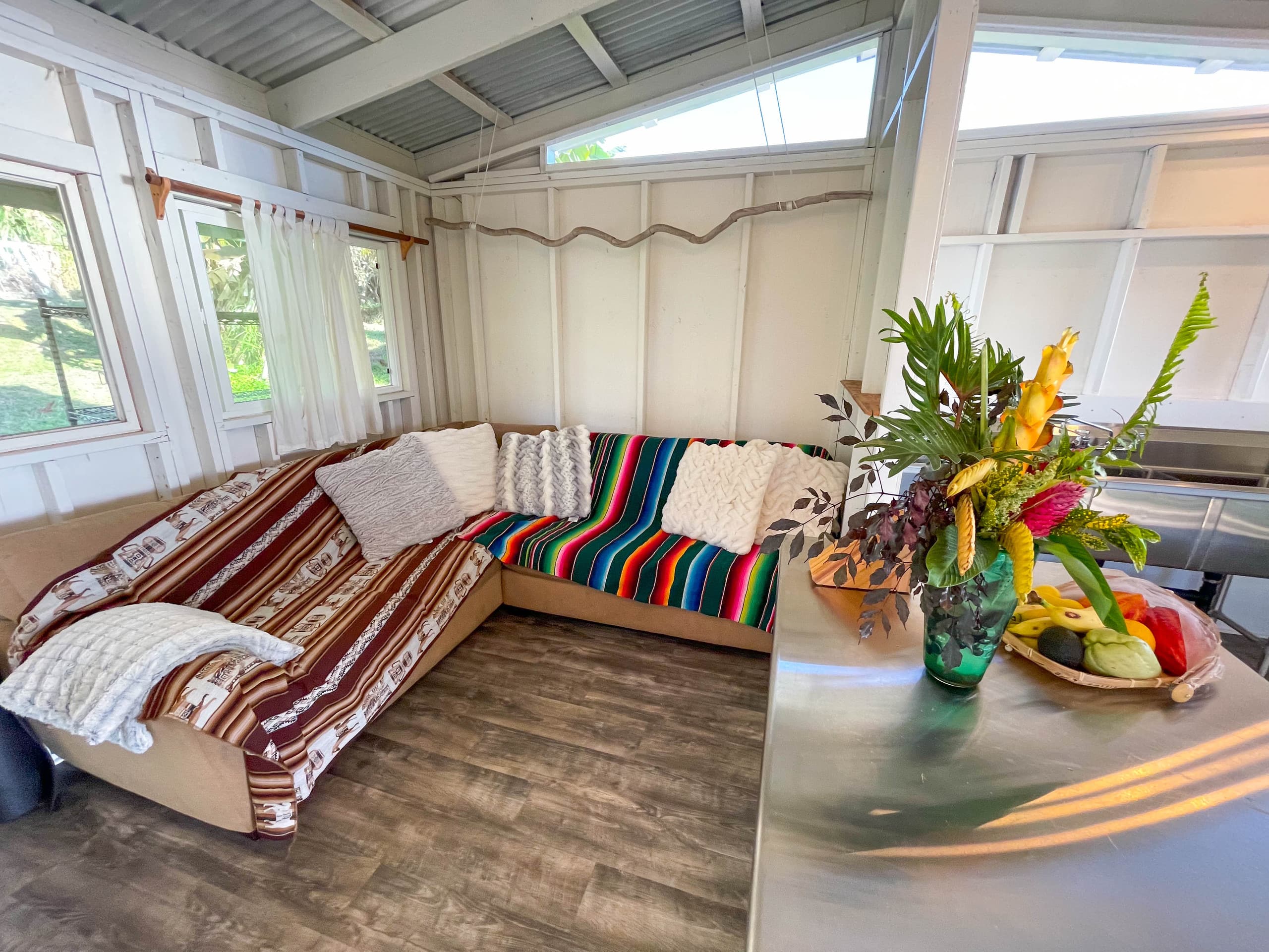 Monkeypod Canopy with Shared Kitchen and Bath - Photo 10