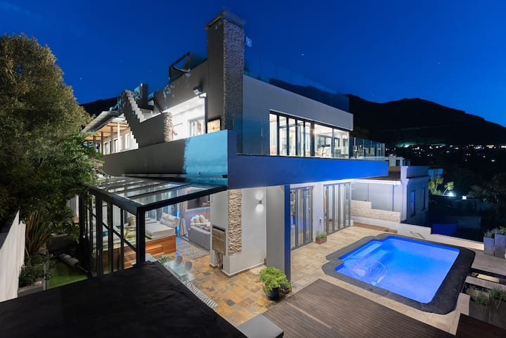 11 on Orange | Rooftop, Hot Tub & Ocean Views