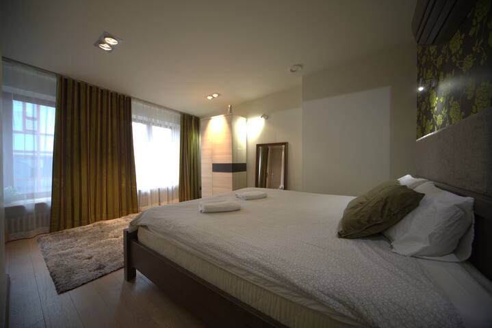 Top location 3 bdd quiet house gallery image 5